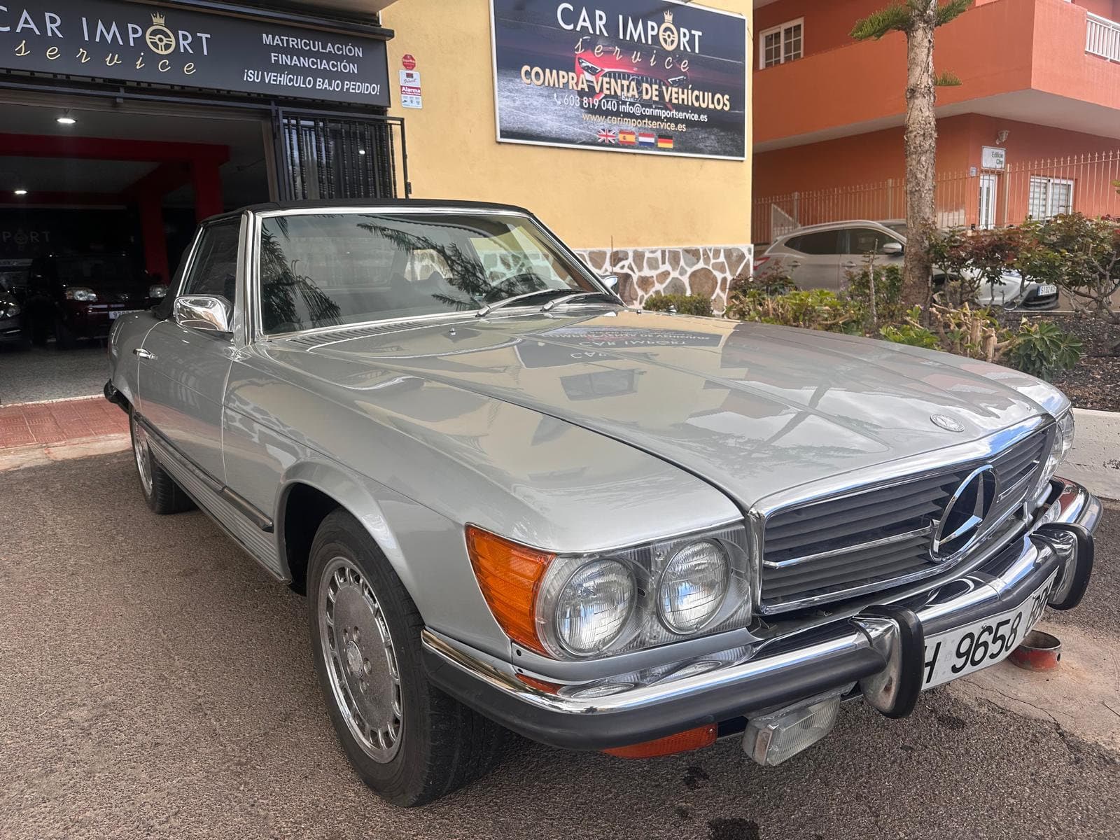 Mercedes R107 450SL V8 — photo 1